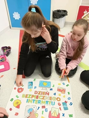 Internet? Tak - ale bezpiecznie! - Dzień Bezpiecznego Internetu